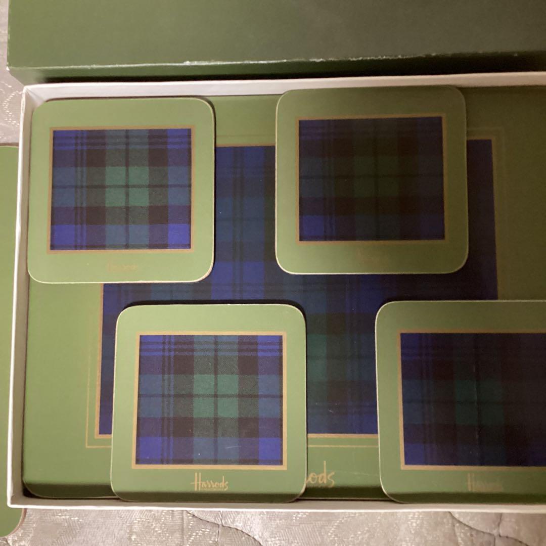 ハロッズナイトブリッジ　《テーブルマット４枚　コースター４枚》ハロッズより直輸入