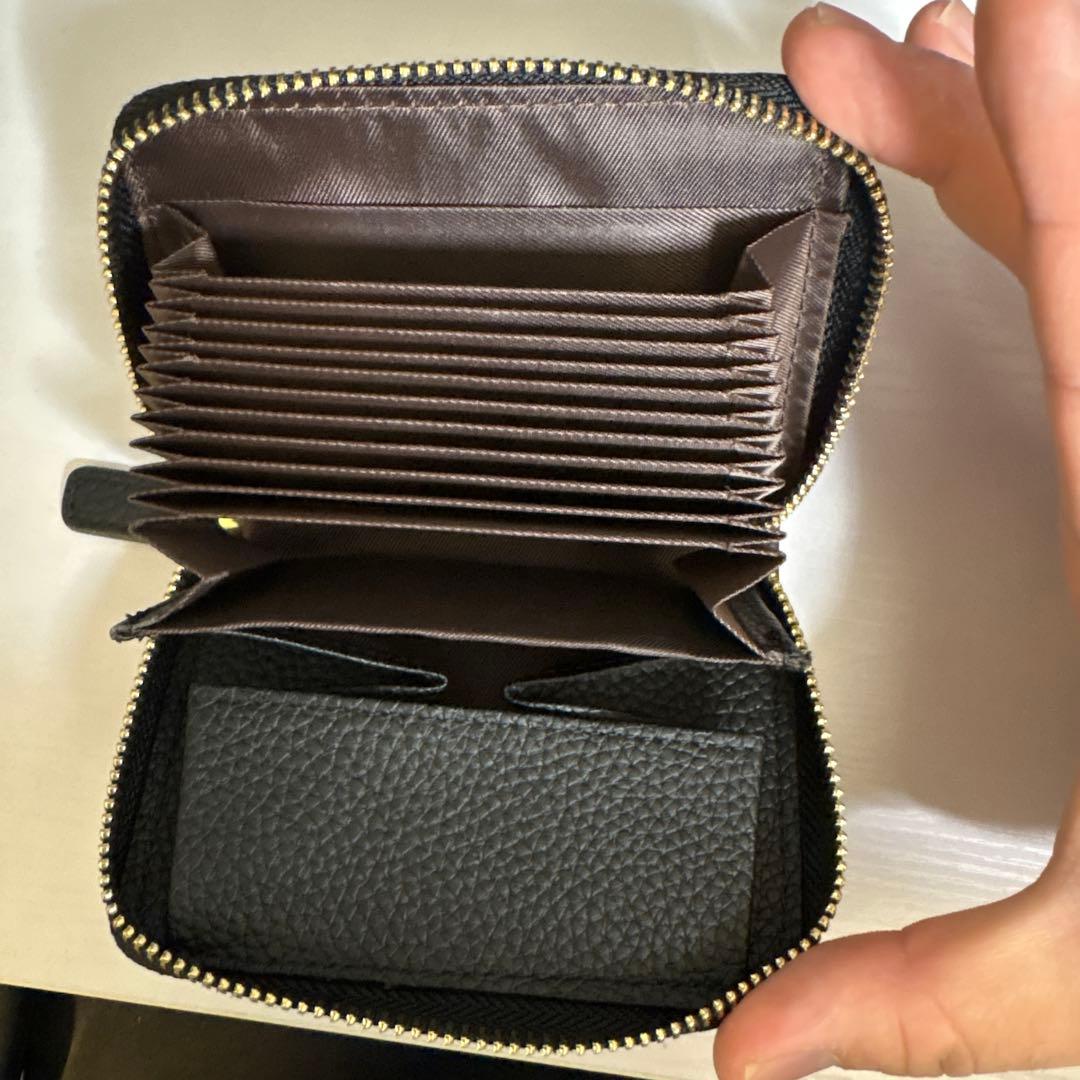 レオパ財布