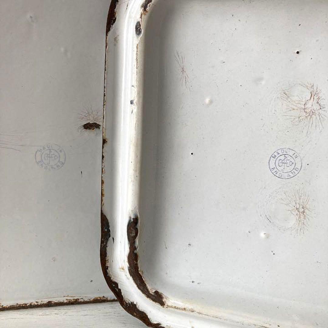 イギリスアンティーク☘️一斤用スモール ホーローBREAD ブレッド缶