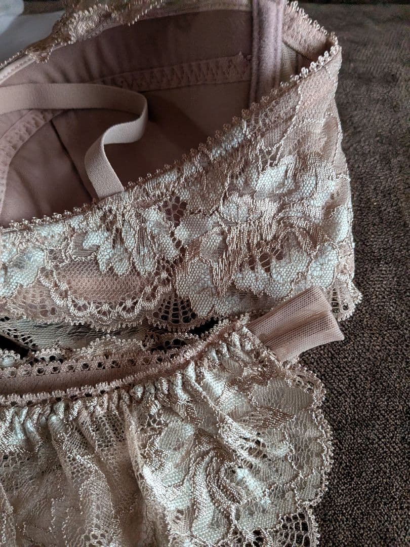 。わか様SALON by PEACH JOHNブラE75、セット他全おまとめ。