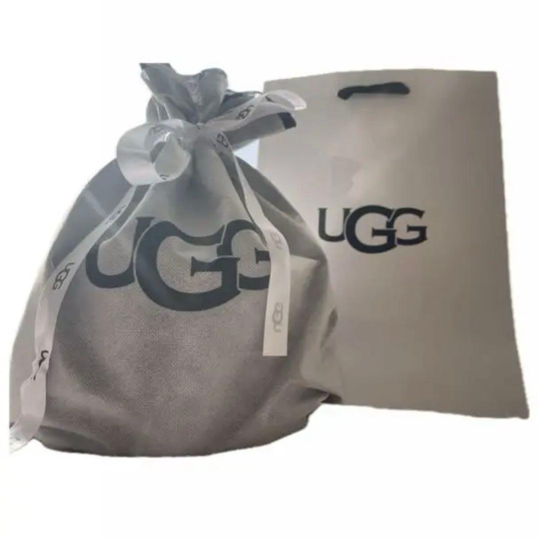 UGG W SHEEPSKIN EMBROIDERY EARMUFF イヤーマフ