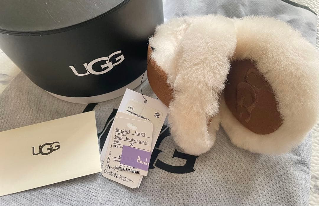 UGG W SHEEPSKIN EMBROIDERY EARMUFF イヤーマフ