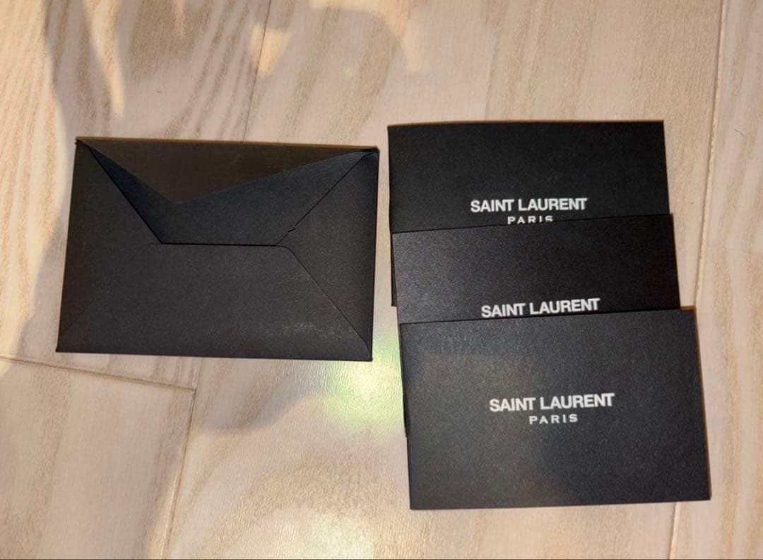 【正規店購入】SAINT LAURENT ブラック 二つ折り財布サンローラン