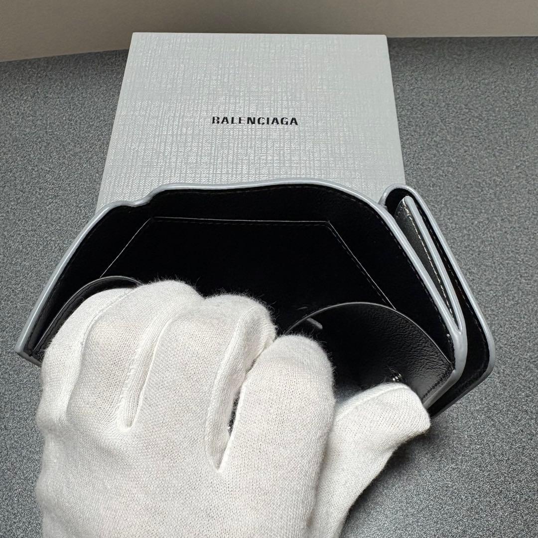 BALENCIAGA ミニウォレット三つ折り財布　シルバー