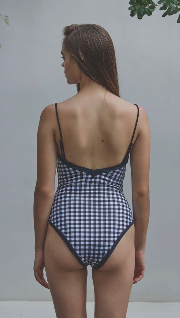 アリシアスタン　ALEXIASTAM ビキニ