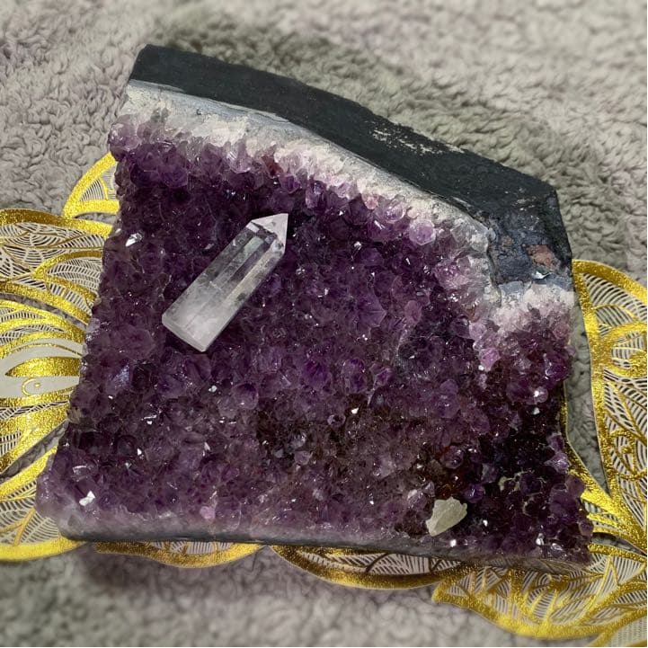 アメジスト　カルサイト付き　原石