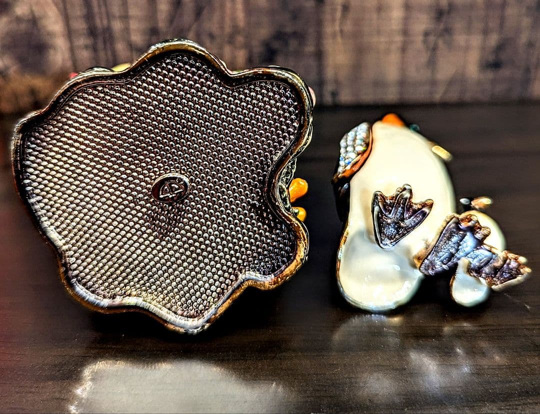 東京銀座PICALS ピィアース ペンギンとサンゴ礁のジュエリーボックス