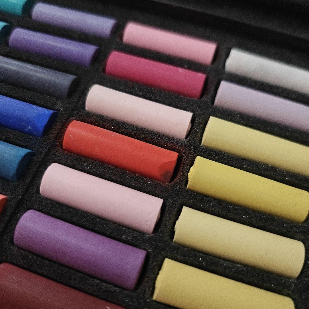 【美品】レンブラント　ソフトパステルハーフ　90色