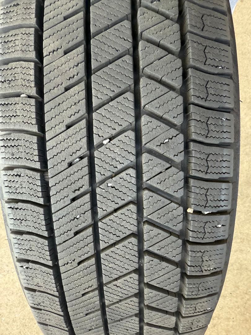 バリ山　185/60R15 ス 24年製 BS BLIZZAK VRX3
