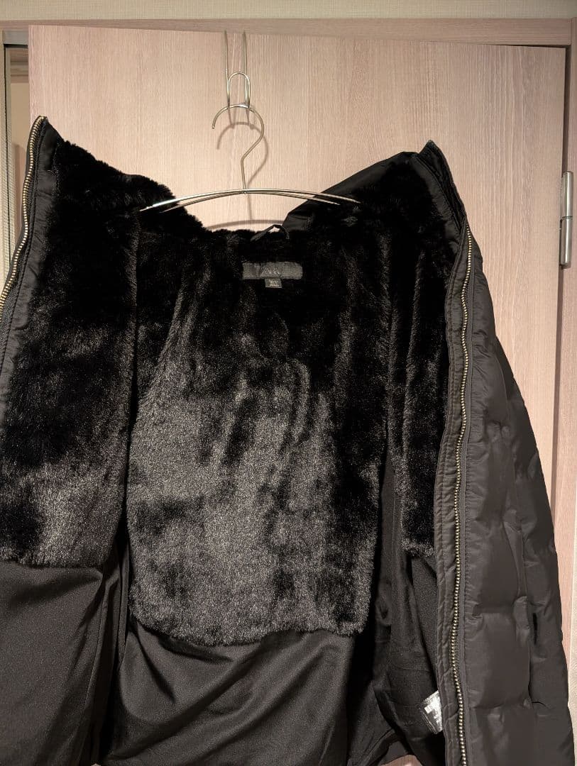 ZARA　スリムフィットショートアノラック　ダウン風ジャケット