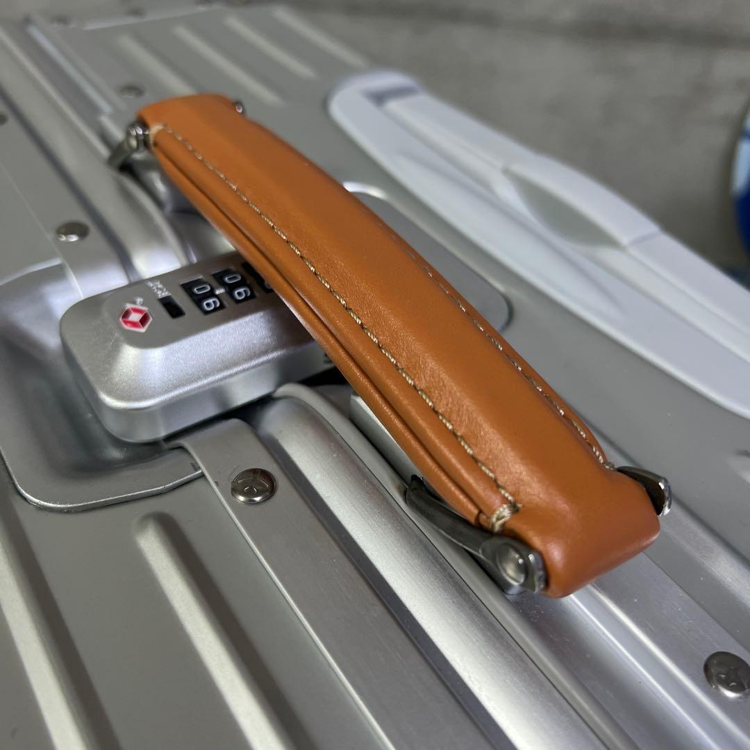 イノベーター　42L アルミニウム キャリーケース 美品