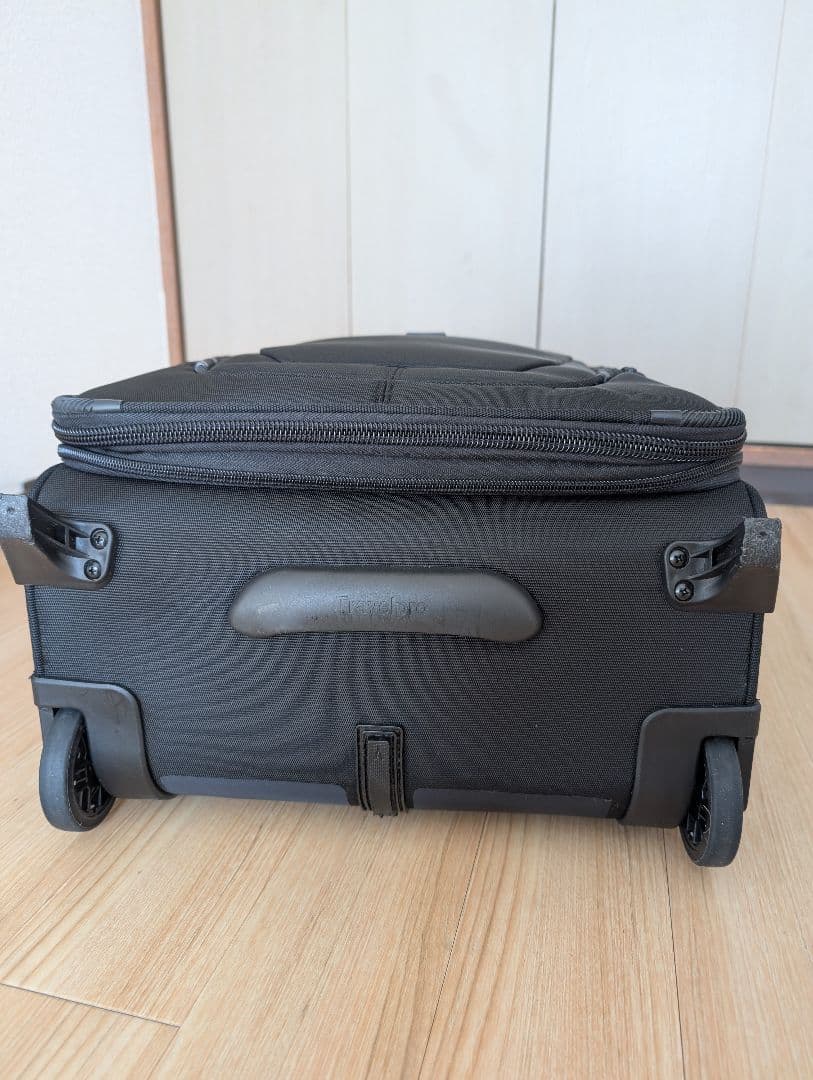 Travelpro Crew 11 トラベルプロ 48.2L キャリーケース 黒