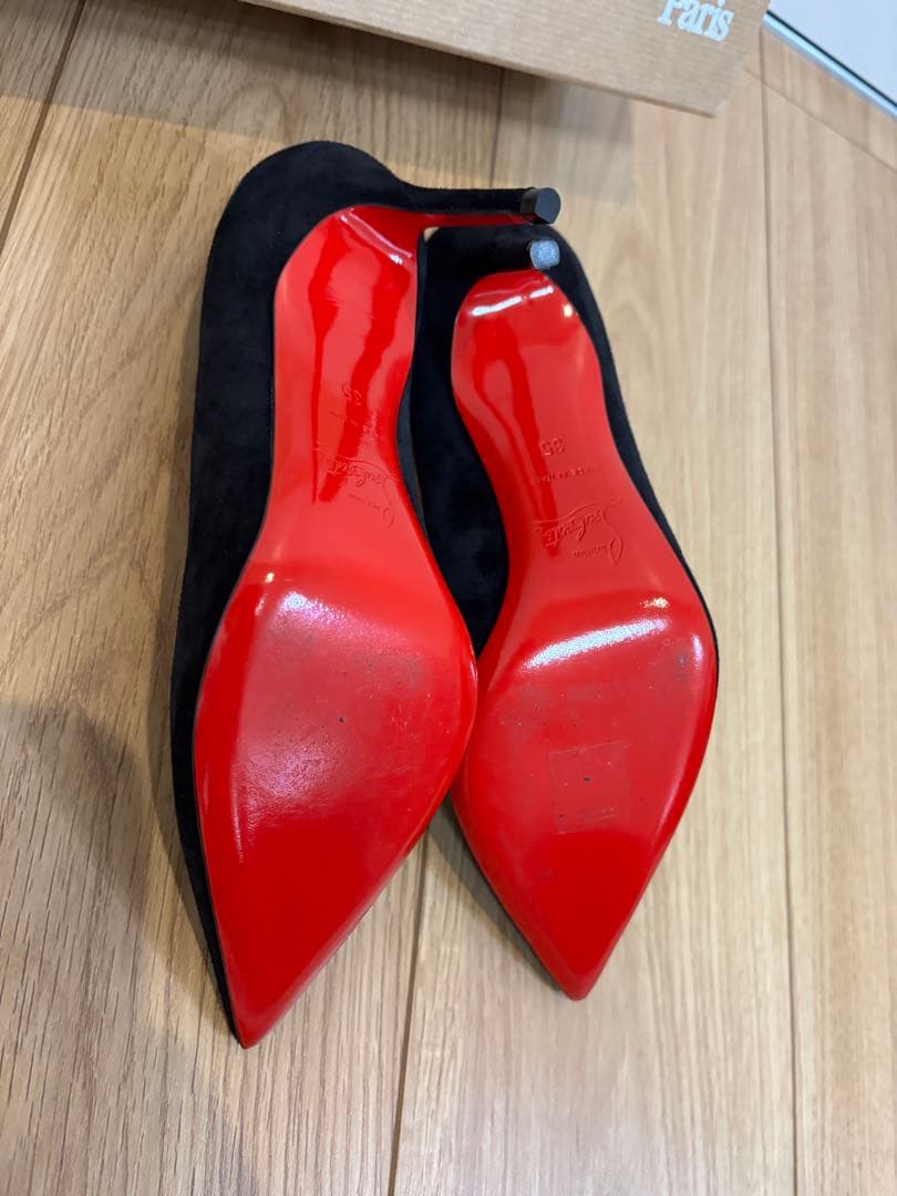 やおや　Christian Louboutin ハイヒール