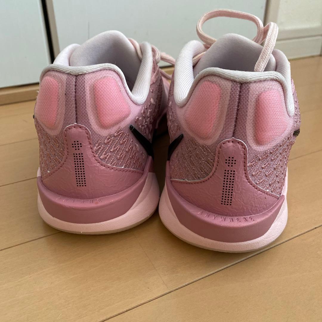 NIKE サブリナ2