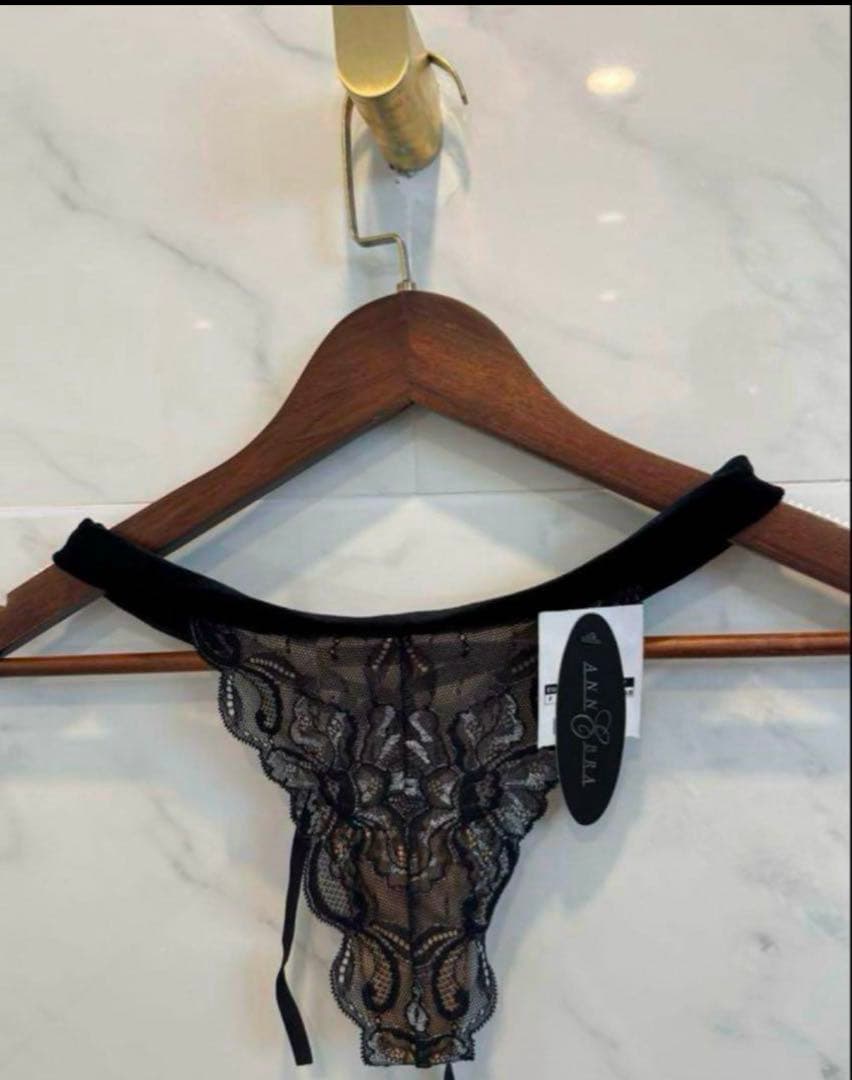仮専用【モデル掲載 ④点ベロア×上品レース】75E annebra アンブラ