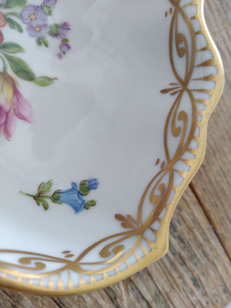 Dresden Large Leaf Trinket ドレスデン葉型器 (大）
