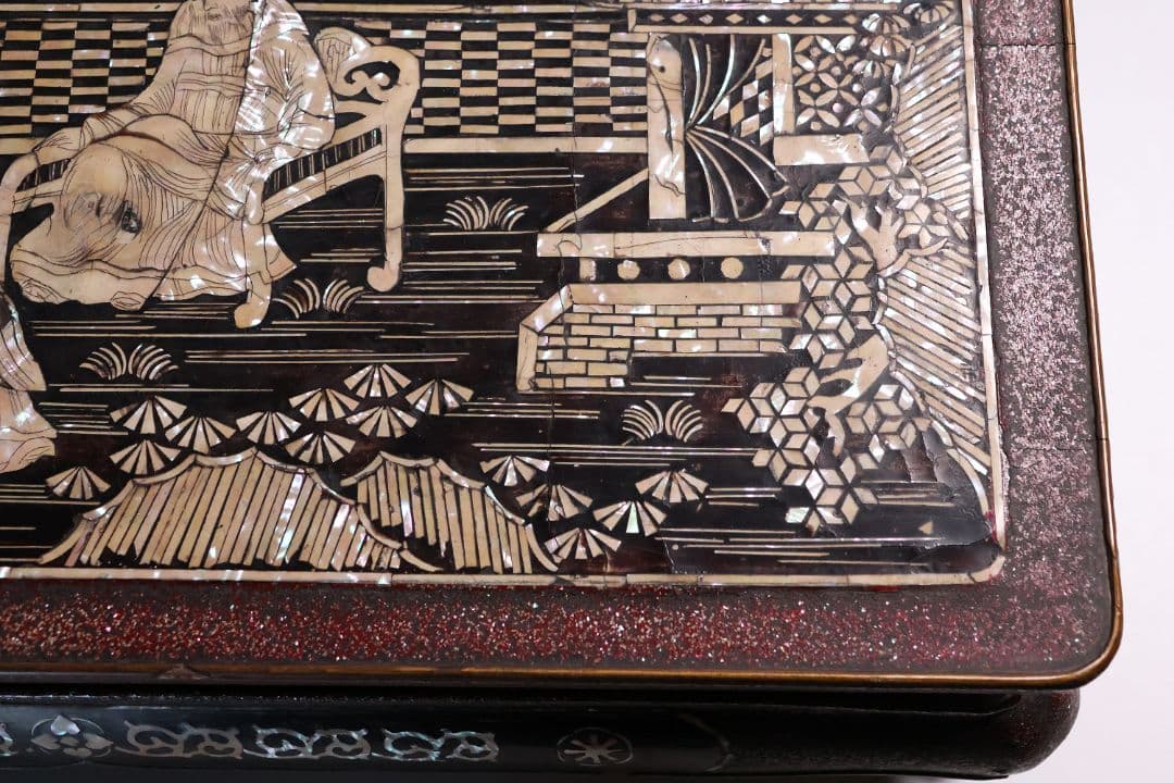 中国美術 螺鈿細工 平卓 46×28.3cm 人物 花台 香炉 木製【MA812