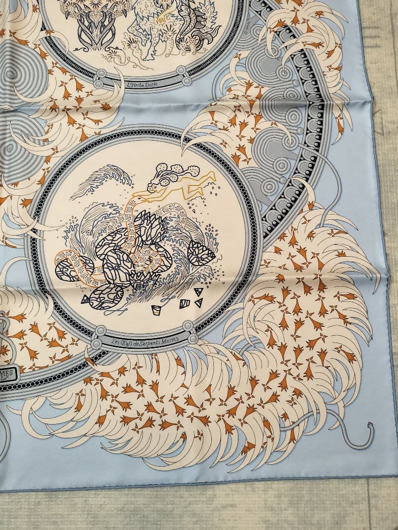 エルメス HERMES カレ90 刺繍が織りなす伝説
