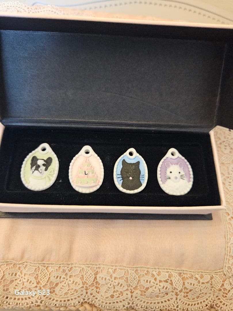 フェーブ、ラデュレ