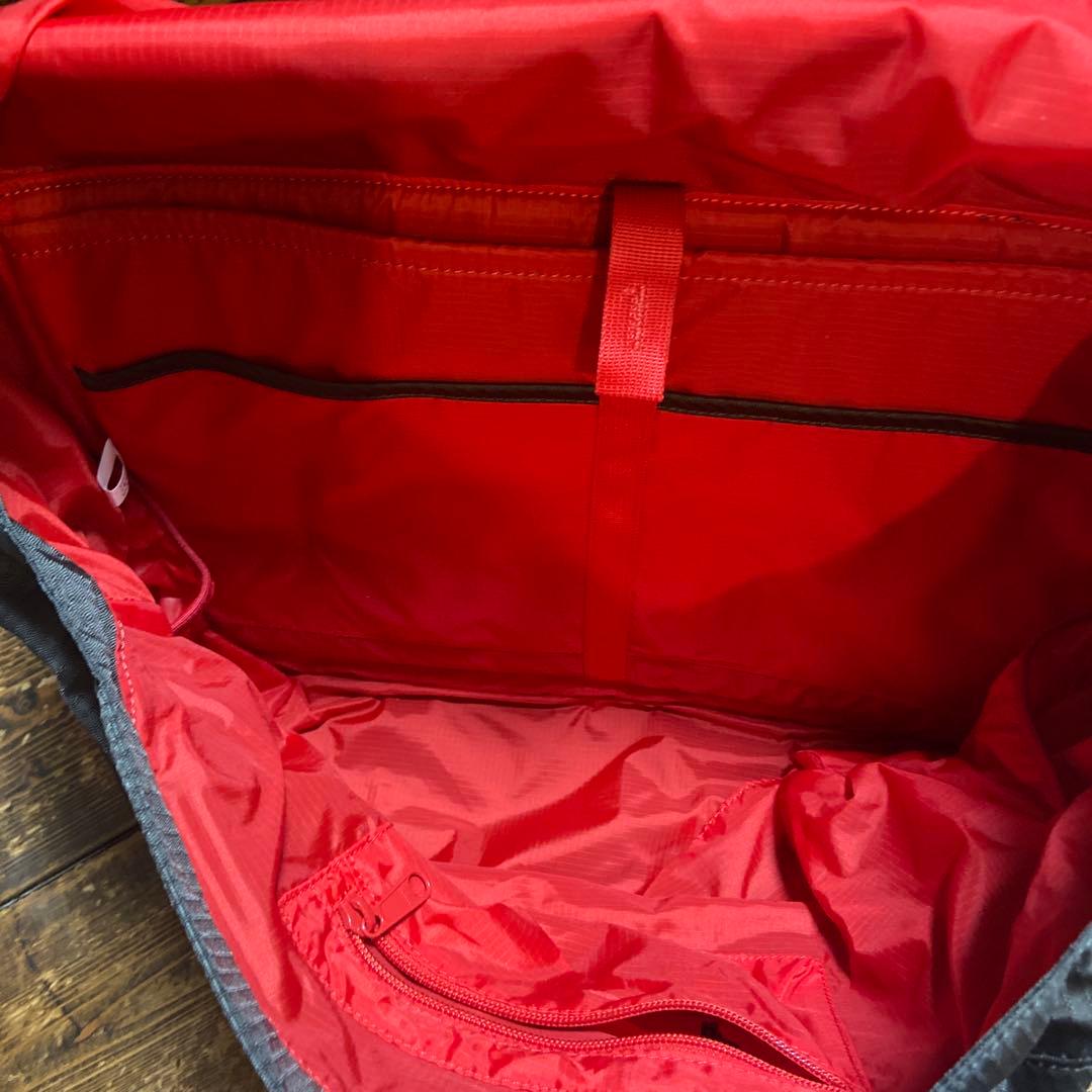 新品 montbell メッセンジャーバッグ M ダークグレー モンベル