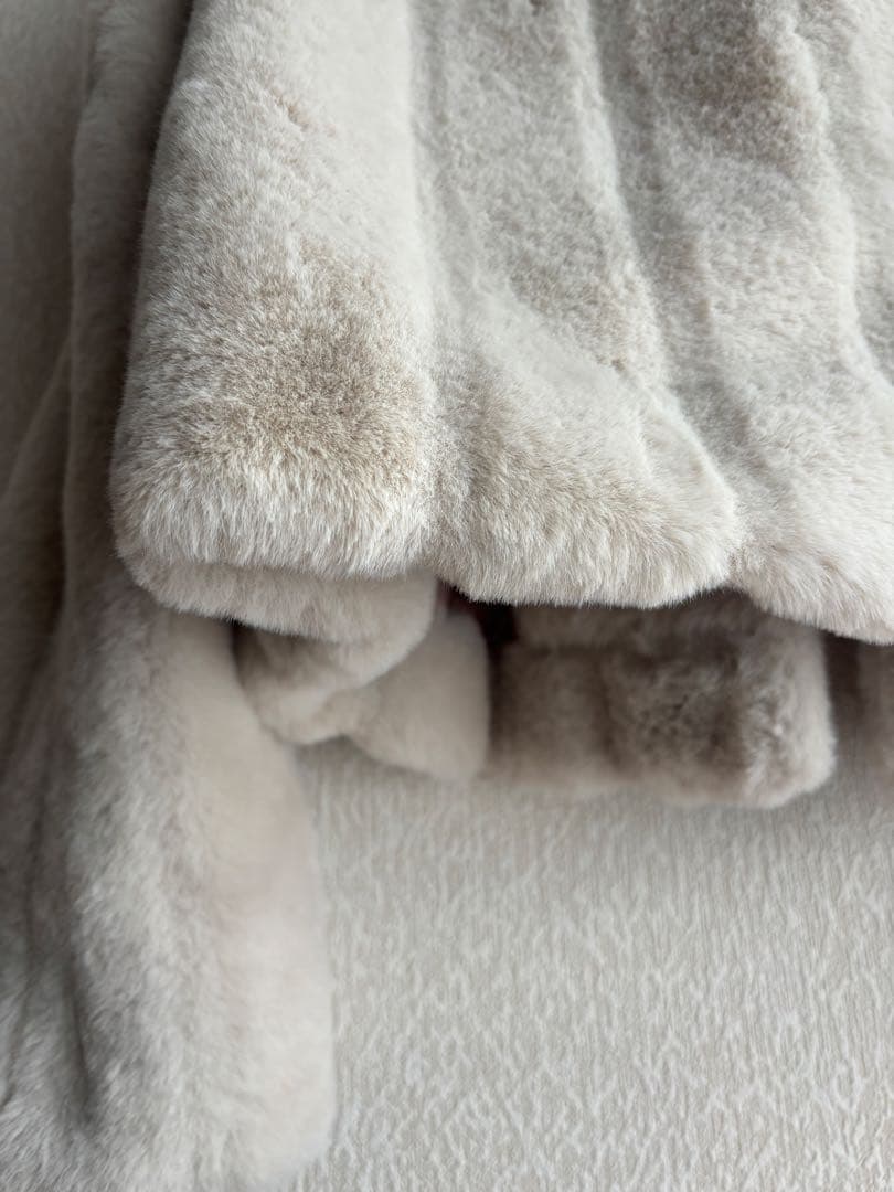 ジャケット・アウター Her lip to Winter Love Faux Fur Coat