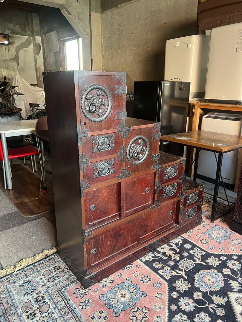 階段タンス　飾り棚 桐箪笥