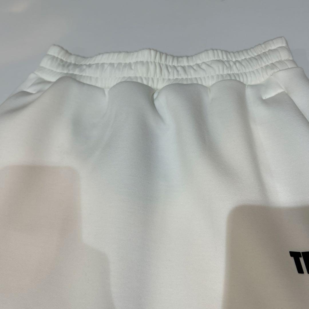 新品❤️ホワイト TFW49 ロゴ スカート
