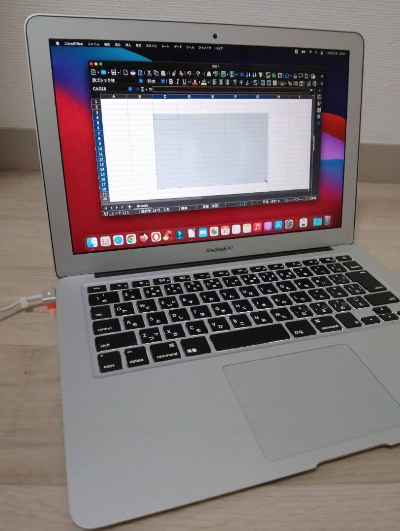 MacBook本体 MacBook Air 13