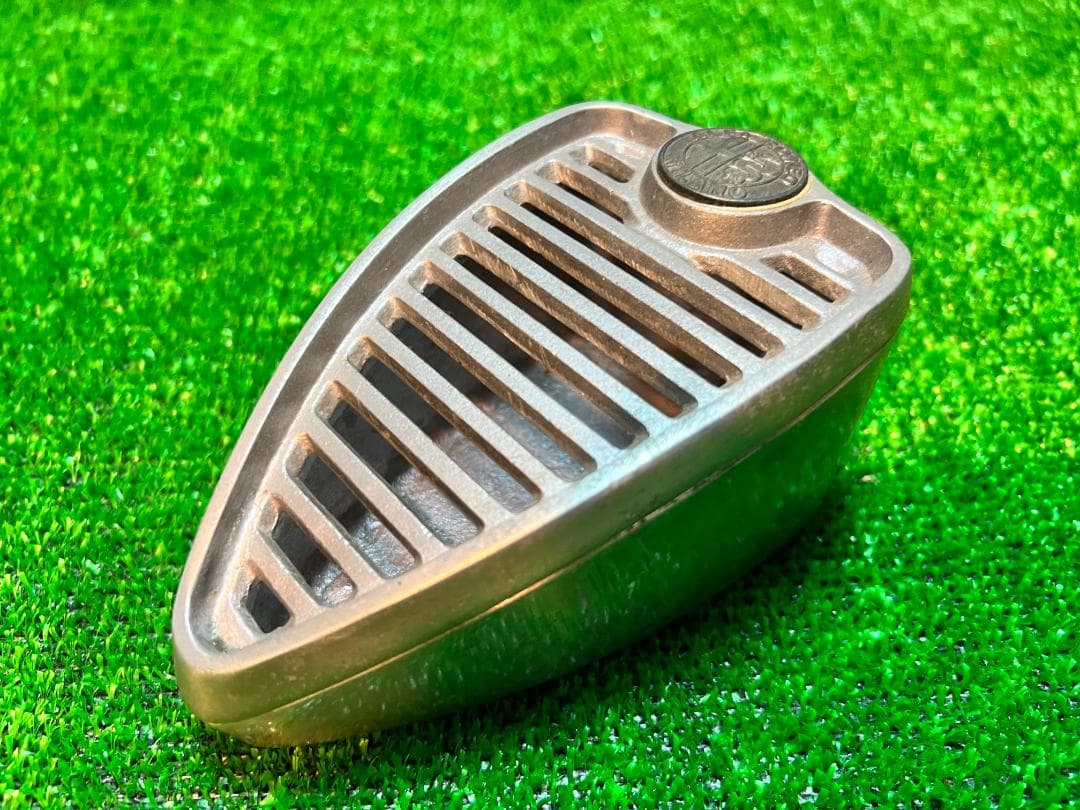 アルファロメオ エンブレム 盾型グリル 灰皿・小物入れ