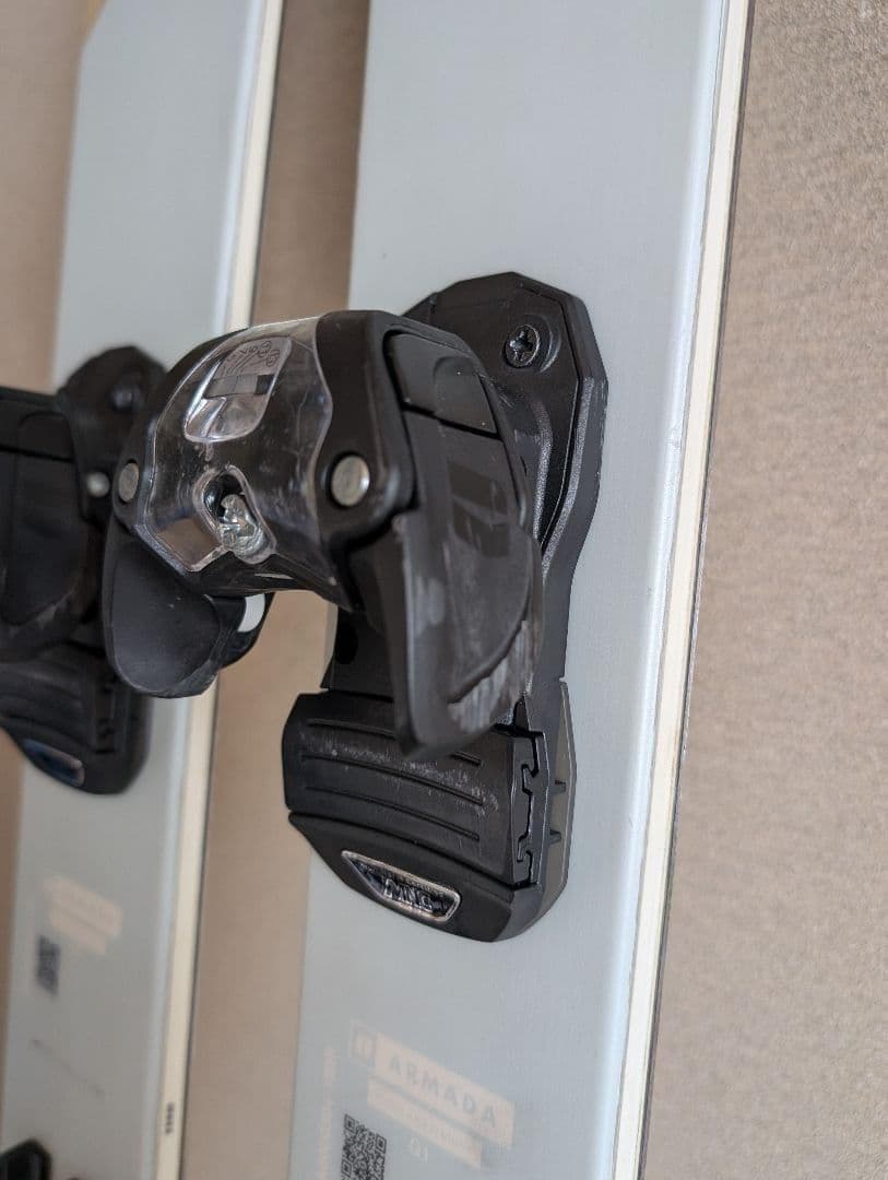 ARMADA 　stranger 180　zeroシリーズ　ストレンジャー