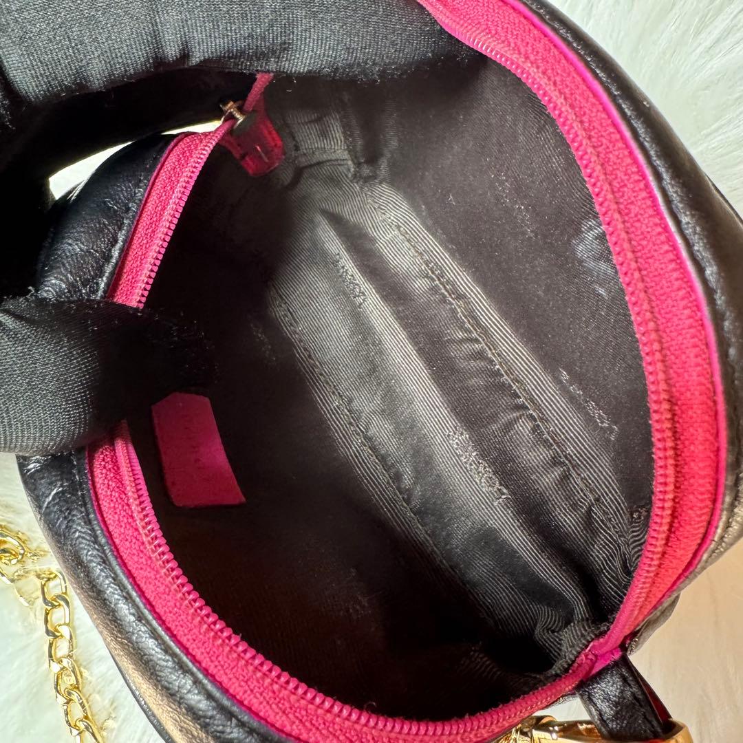 ロエベ loewe アナグラム　ロゴ　ポーチ　チェーン　ショルダー　レザー　黒