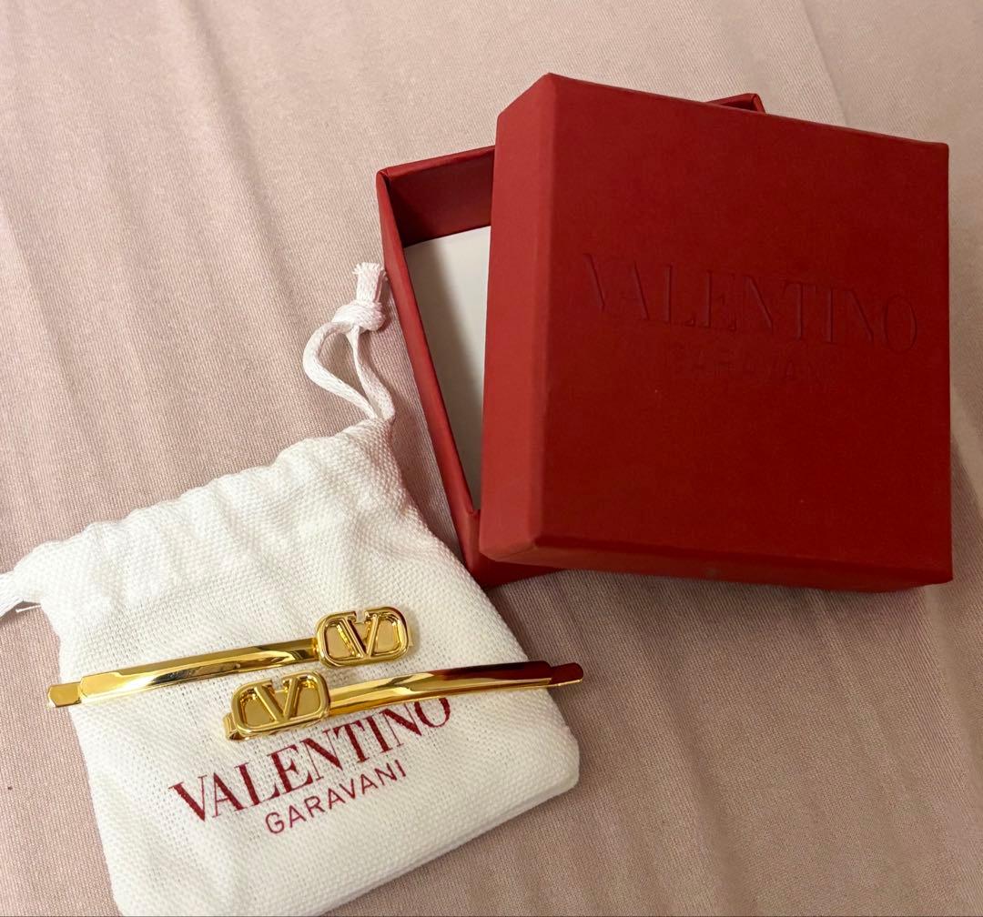 VALENTINO Vロゴ シグネチャー メタル ヘアクリップ