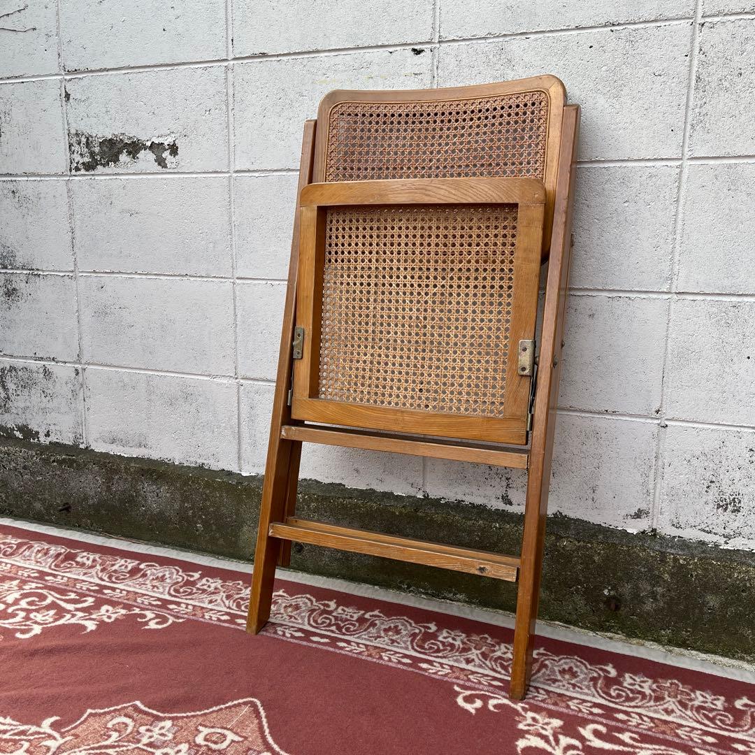 古家具ビンテージ品◾️籐ラタンパネル×木製フレーム 折りたたみ椅子 チェア A
