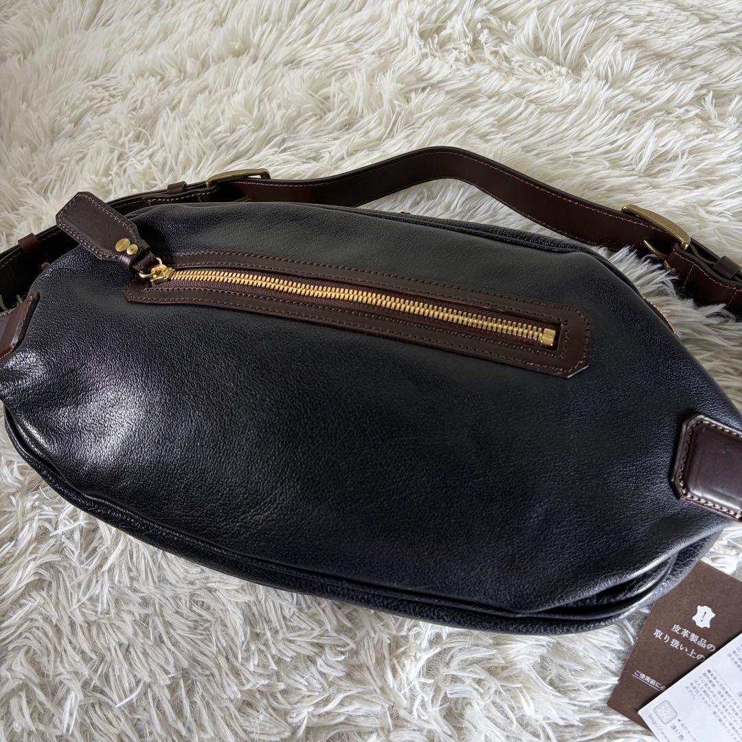 s*)様 未使用級●土屋鞄　アルマス バッファローボディーバッグ　ネイビー