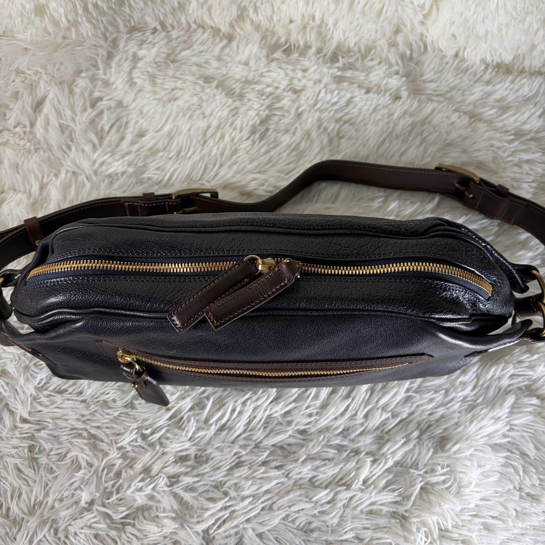 s*)様 未使用級●土屋鞄　アルマス バッファローボディーバッグ　ネイビー