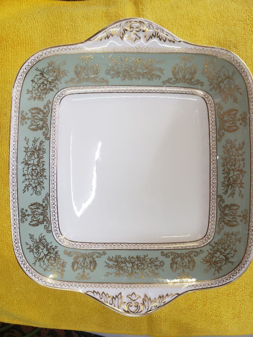 ★豪華！ウェッジウッド　コロンビアセージグリーン　BBプレート★