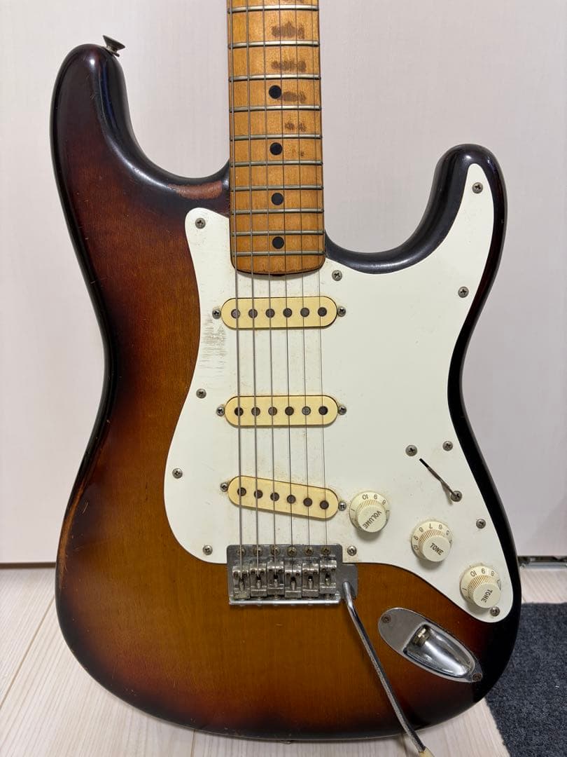 【石ロゴ】フェルナンデス ストラトキャスター FSTシリーズ 動作未確認