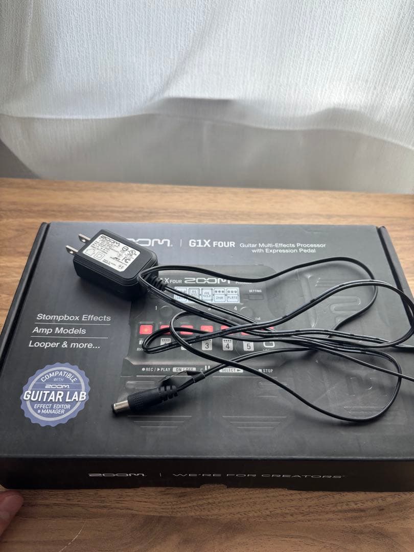 ZOOM G1X FOUR ギターエフェクター