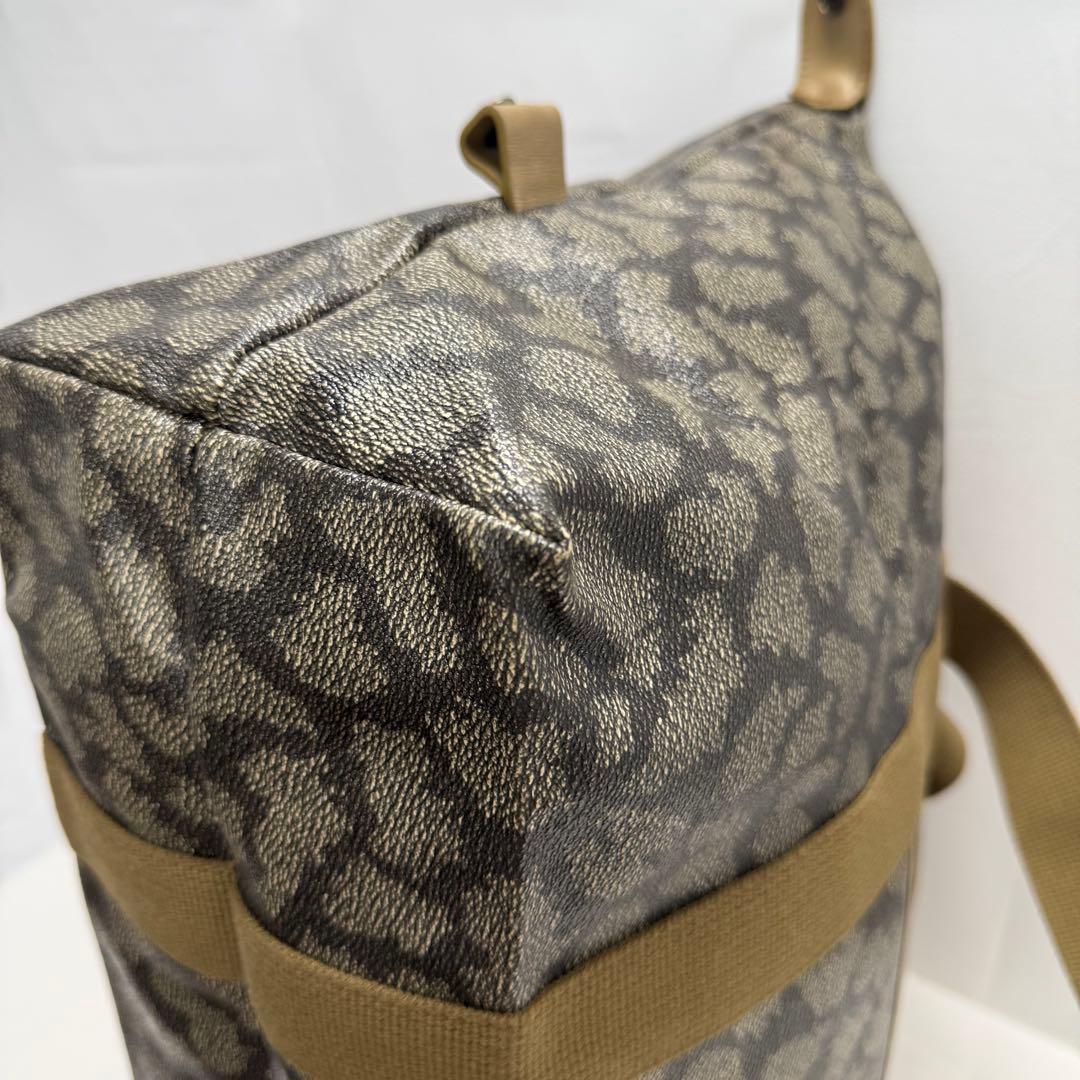 YSL イヴサンローラン ボストンバッグ 肩掛け 大容量 ジラフ柄 PVC 美品