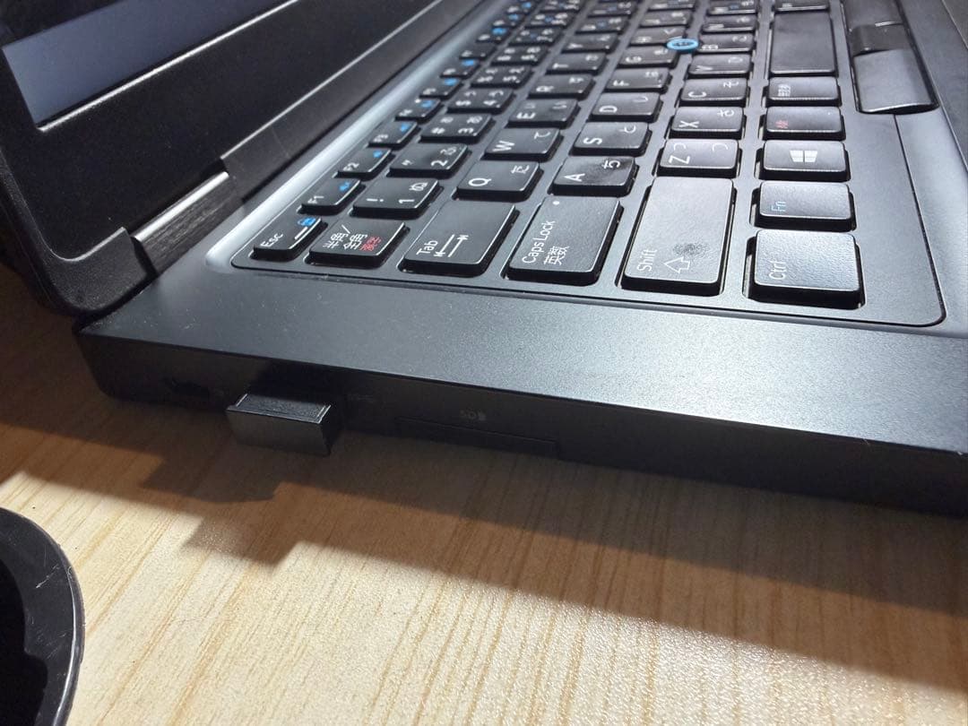 説明必読DELLノートパソコンcorei5-7300Uメモリ16GSSD256G