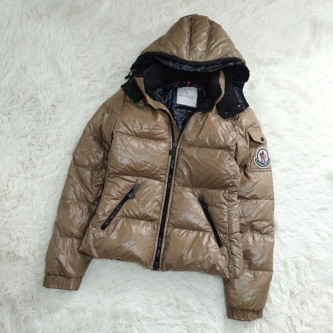 18196✨MONCLER BADIA ビッグロゴ ダウンジャケット ベージュ