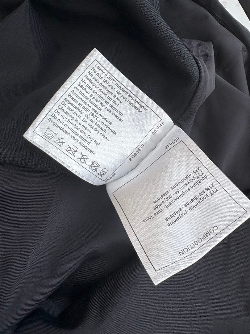 【正規品】シャネルCHANEL 2022-23クルーズ黒 ワンピース水着　36