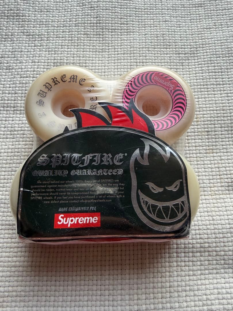 スケートボード Supreme Spitfire Classic Wheels 54mm 99a