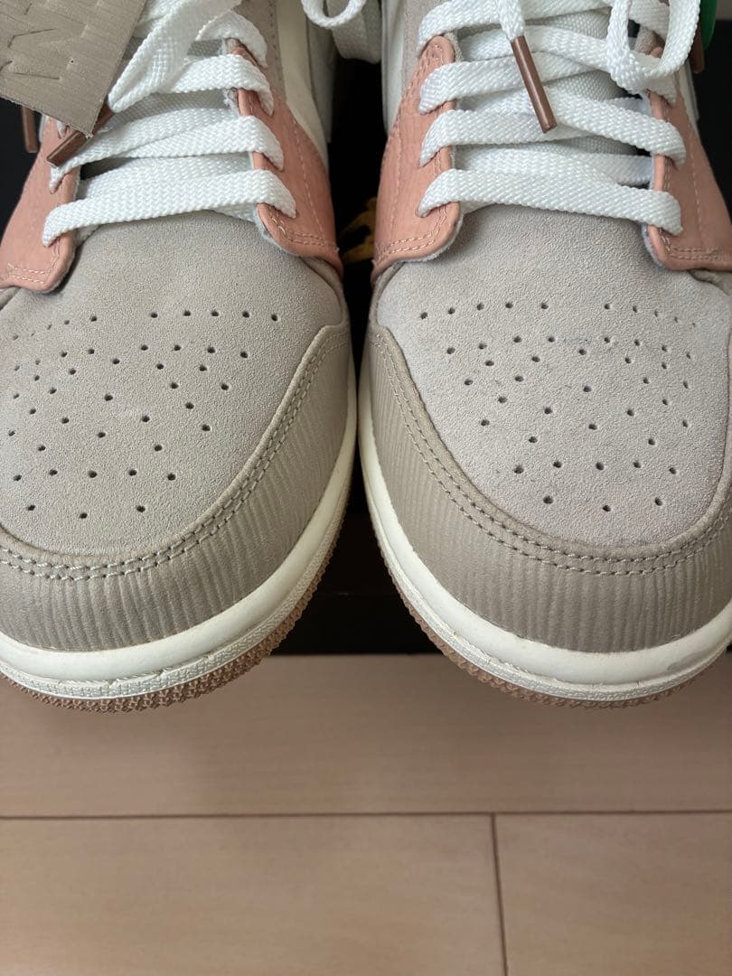 美品NIKE エアージョーダン1 MID MILAN ベージュ 28.5 箱付き