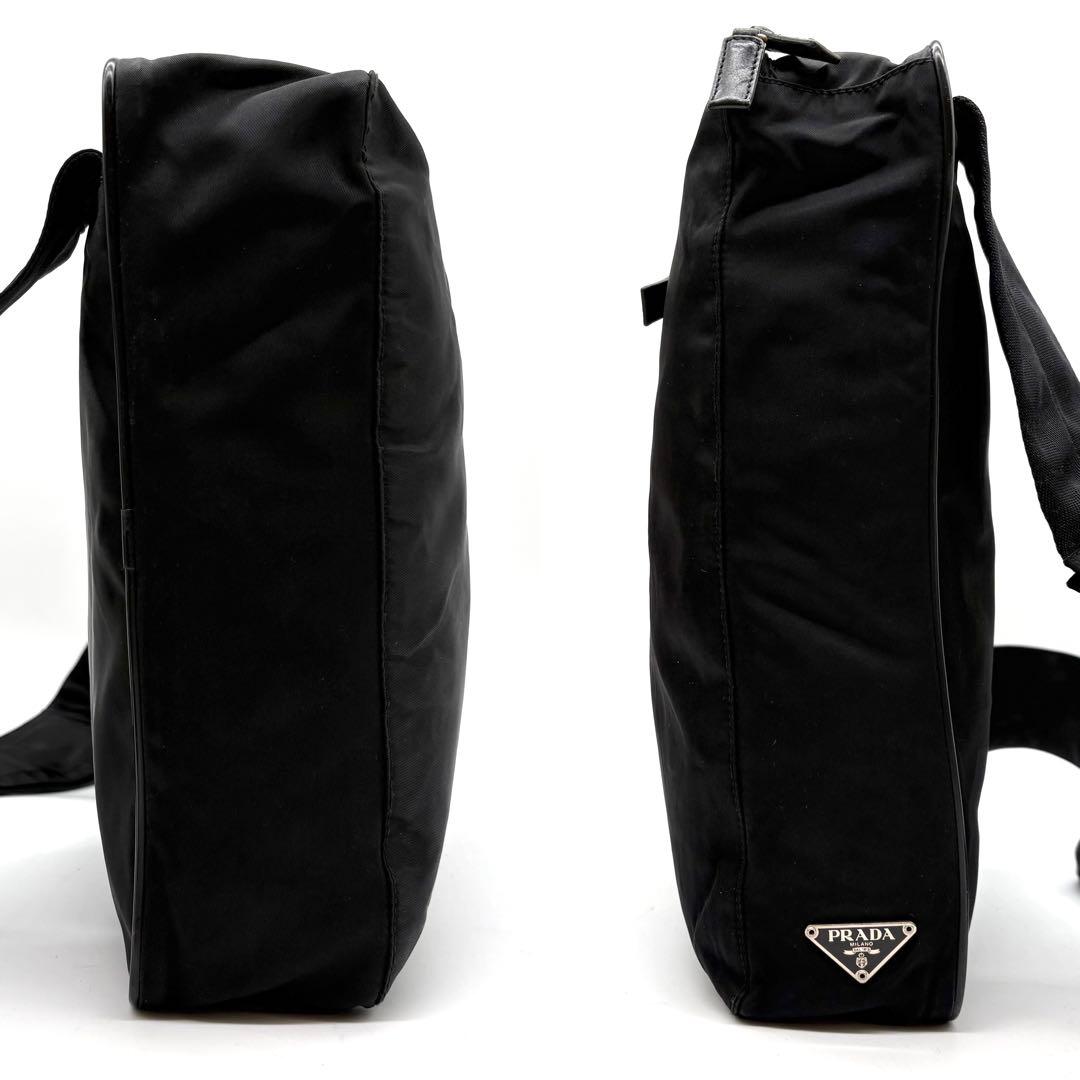 【極美品】PRADA トライアングル ボディバッグ v225 ナイロン ブラック