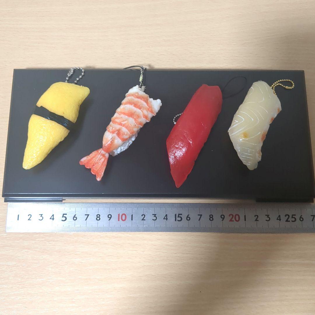 おせちサンプル(４段重)→205㍉✕205㍉✕90㍉