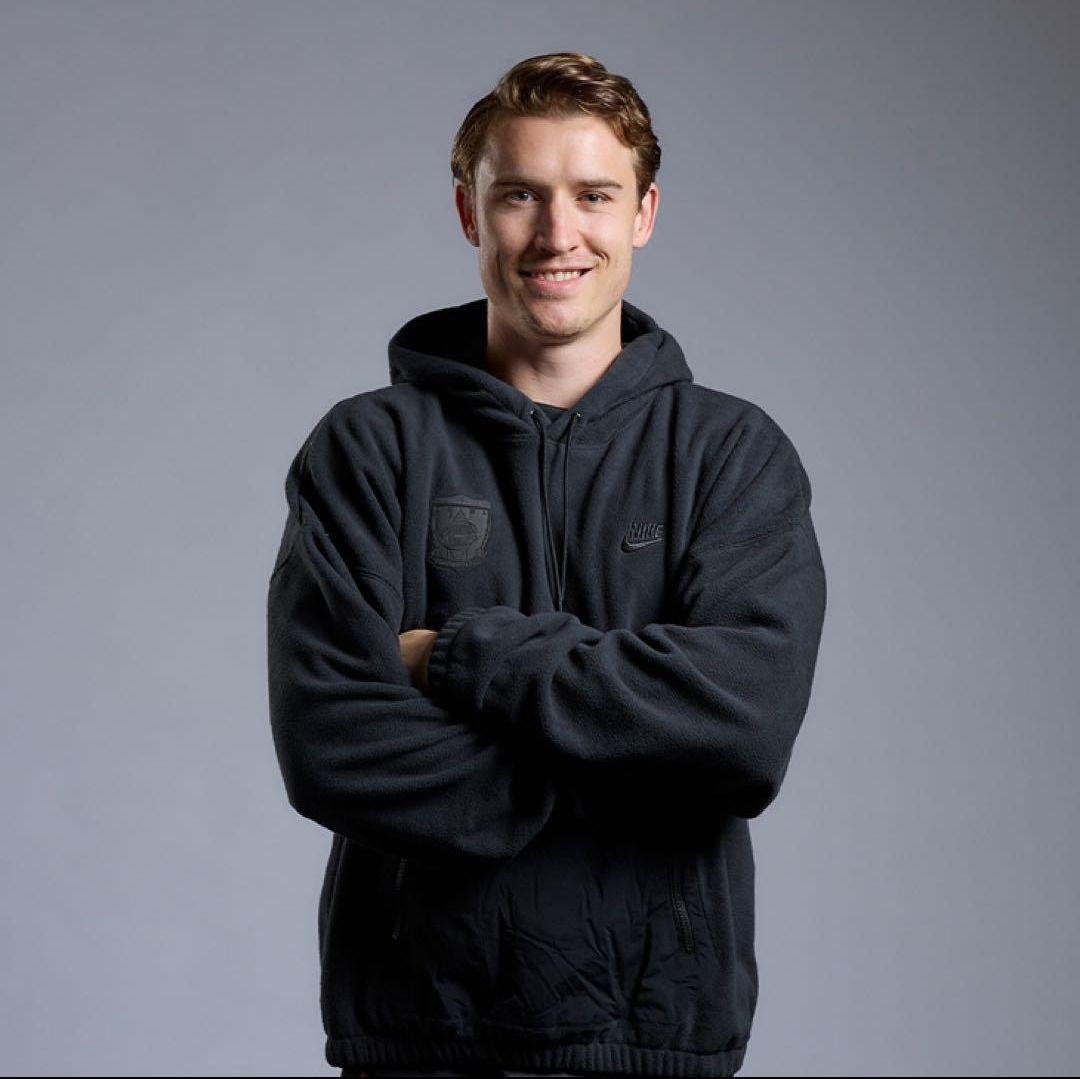 浦和レッズ　NIKE クラブ+ POLAR フリースプルオーバー L/Sフーディ