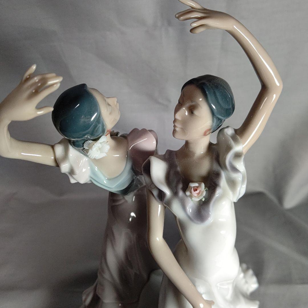 リアドロ 情熱の踊り