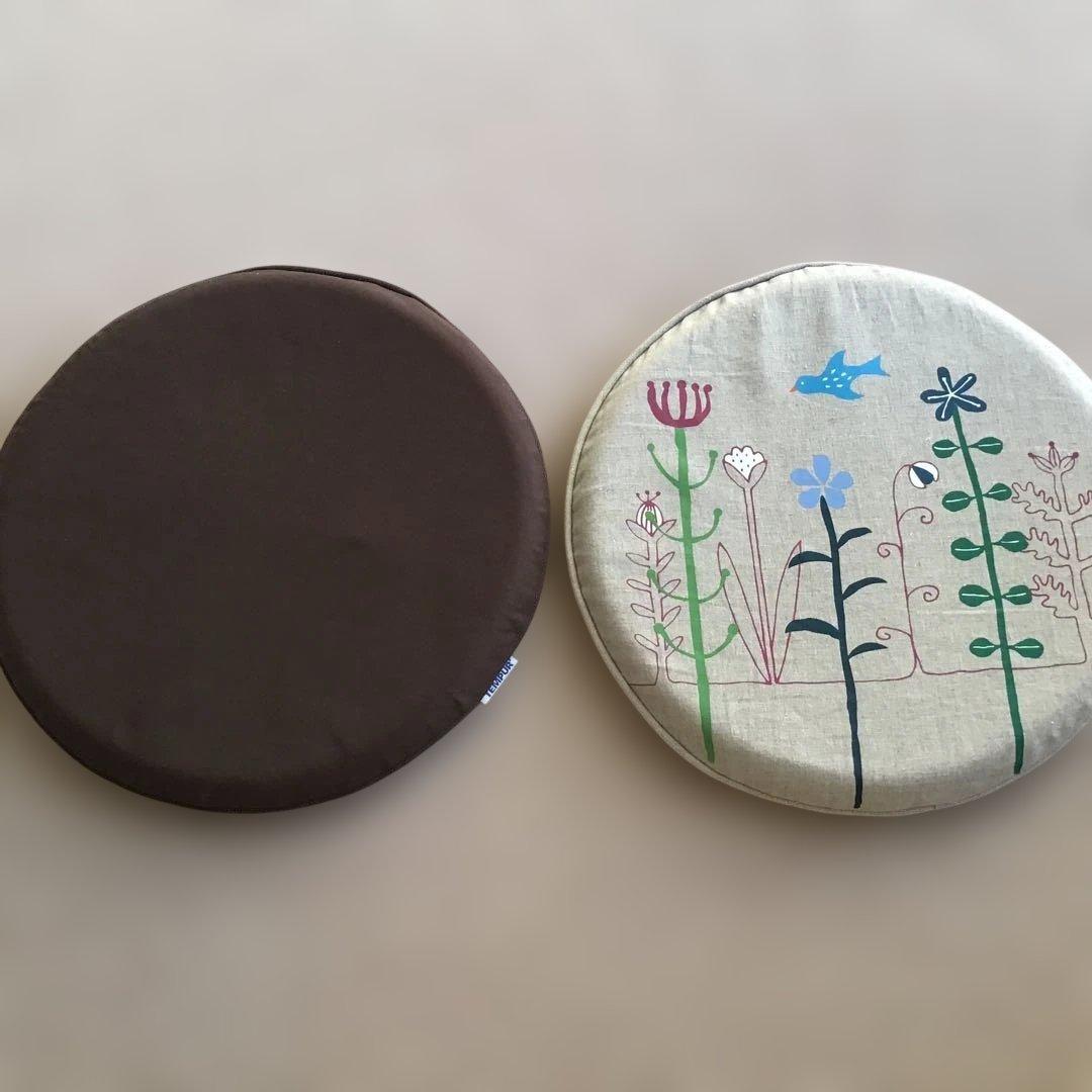 テンピュール　マルマルクッション2点