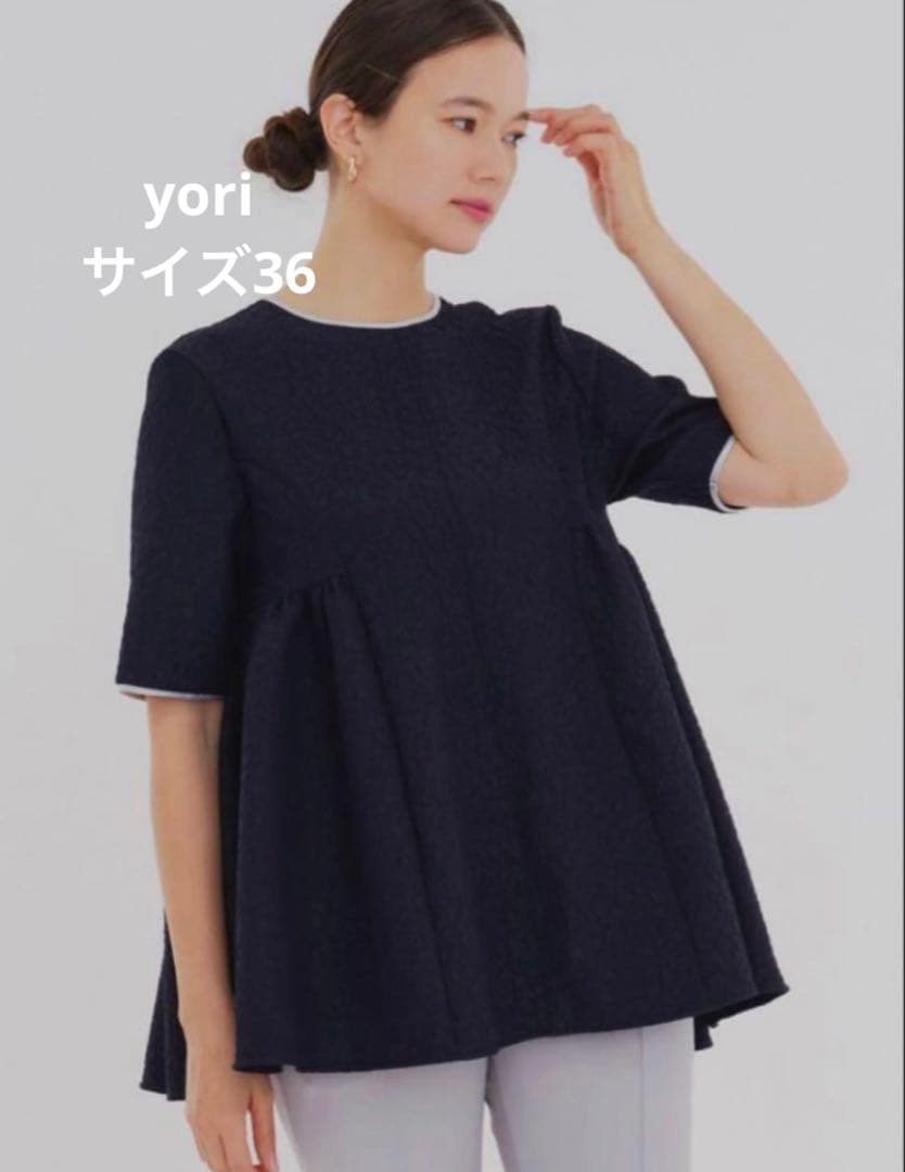 yori ヨリ フクレサイドギャザーブラウス ネイビー